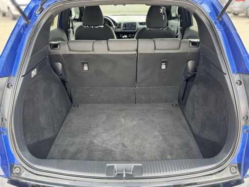 Used 2021 Honda HR-V Sport image 8