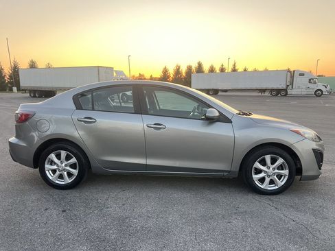 Used 2010 MAZDA MAZDA3 i Touring image 6