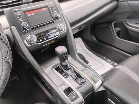 Used 2017 Honda Civic LX image 48