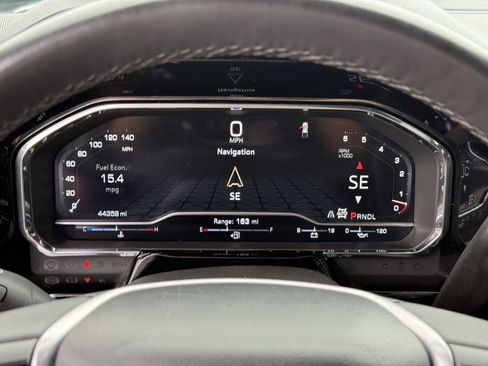 Used 2024 GMC Sierra 1500 SLT image 18