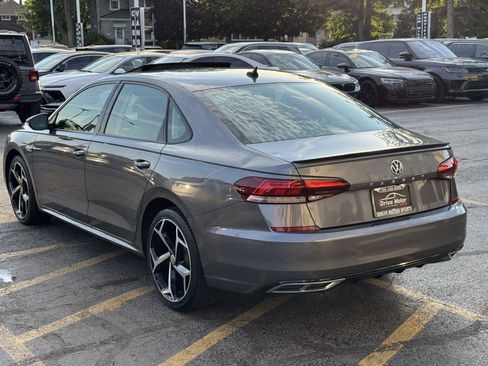 Used 2020 Volkswagen Passat 2.0T R-Line FWD image 6