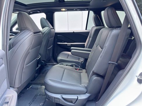 Used 2026 Lexus TX 500h AWD w/ Technology Package image 41
