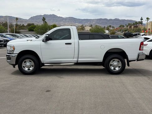 Used 2024 RAM 2500 Tradesman w/ Chrome Appearance Group AWD/4WD image 3