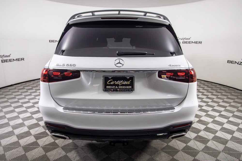 Used 2026 Mercedes-Benz GLS 580 4MATIC image 7