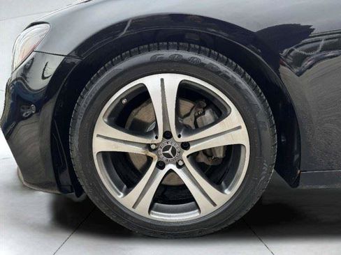 Used 2019 Mercedes-Benz E 300 w/ Premium 1 Package image 57