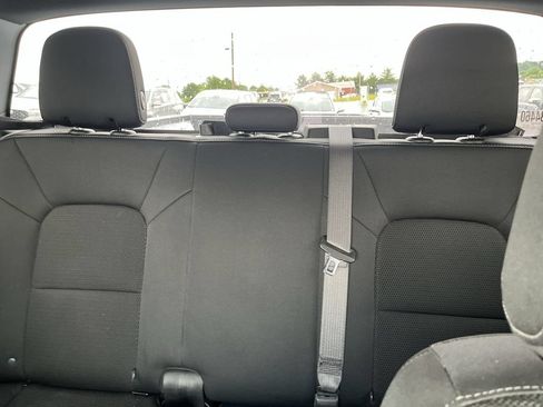 Used 2024 GMC Canyon Elevation RWD image 22
