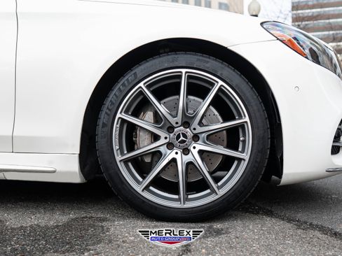 Used 2019 Mercedes-Benz S 560 4MATIC Sedan image 10