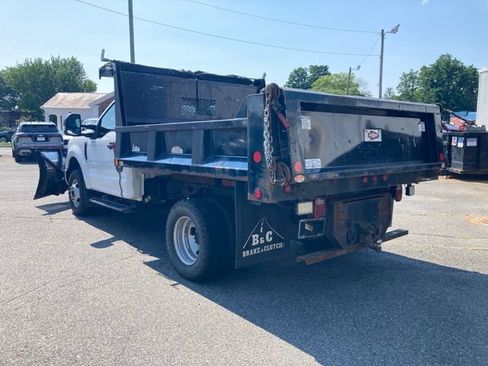 Used 2018 Ford F350 XL w/ Power Equipment Group AWD/4WD image 5