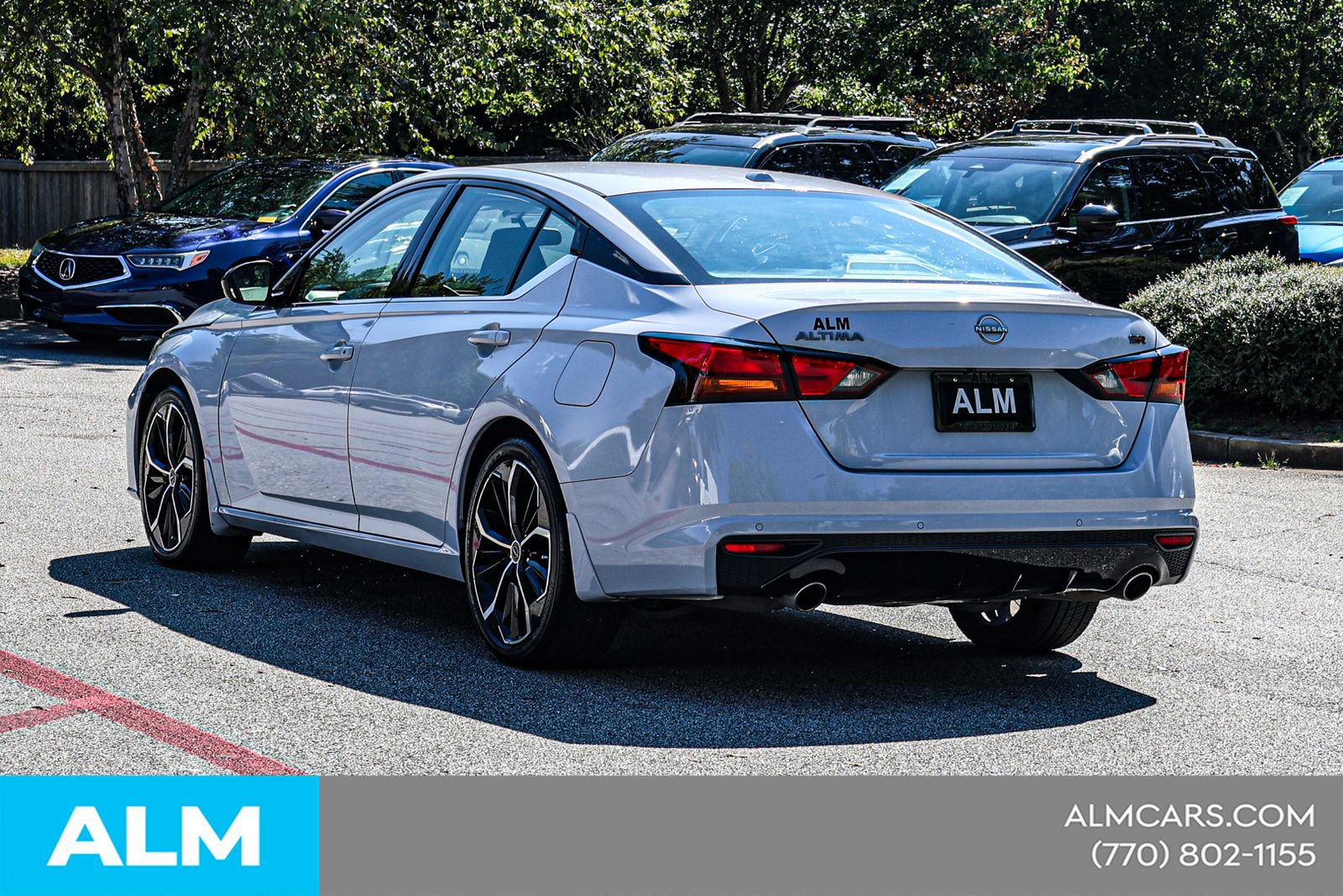 Used 2024 Nissan Altima 2.5 SR FWD image 8