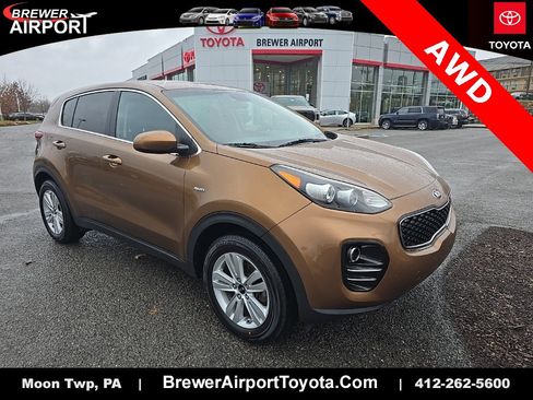 Used 2017 Kia Sportage LX image 1