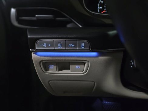 Used 2021 Genesis GV80 3.5T w/ Advanced Package 06 image 32