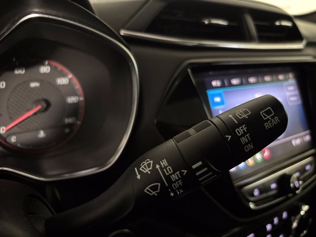 Used 2021 Chevrolet TrailBlazer RS w/ Sun and Liftgate Package FWD image 31