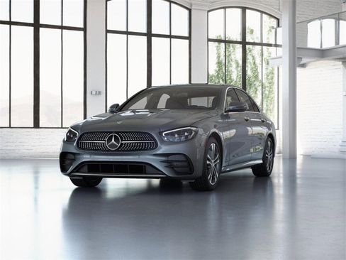 Used 2023 Mercedes-Benz E 350 4MATIC Sedan image 42