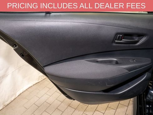 Used 2025 Toyota Corolla LE FWD image 9