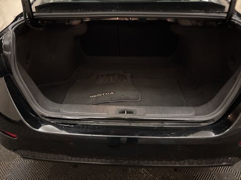 Used 2024 Nissan Sentra SV image 10