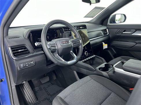 Used 2025 GMC Terrain Elevation image 10