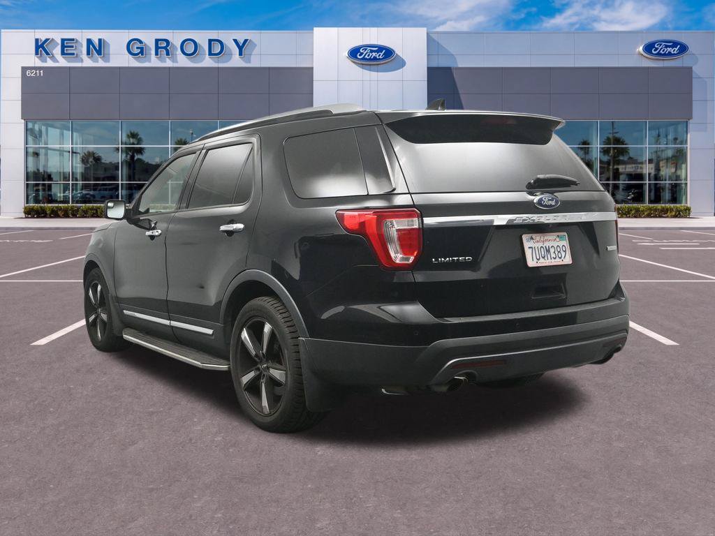 Used 2017 Ford Explorer Limited FWD image 8