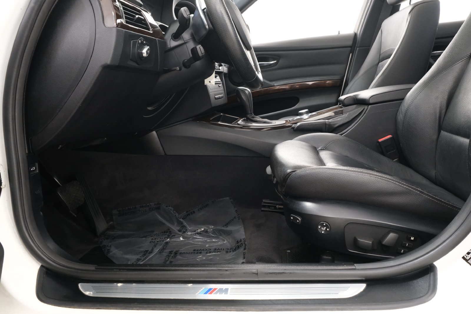 Used 2011 BMW 335i xDrive Sedan AWD/4WD image 30