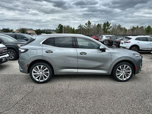 New 2026 Buick Envision Avenir image 10