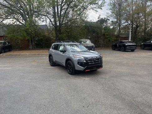 New 2026 Nissan Rogue SV AWD/4WD image 3