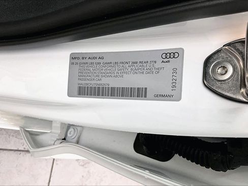 Used 2025 Audi A5 2.0T Premium Plus image 34