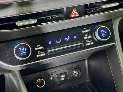 Used 2020 Hyundai Sonata SEL w/ Convenience Package image 24