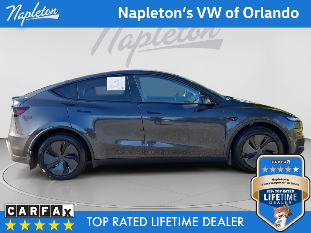 Used 2026 Tesla Model Y 2WD image 7
