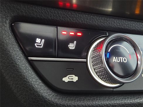 New 2026 Acura ADX A-Spec image 8