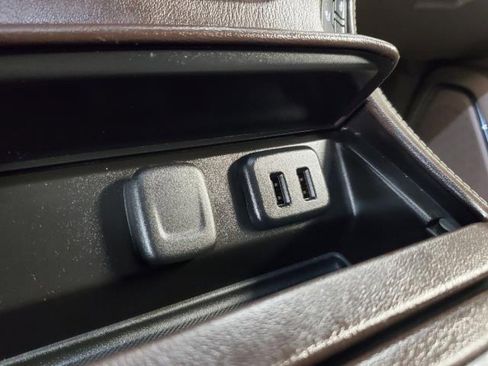 Used 2017 Chevrolet Tahoe Premier image 33