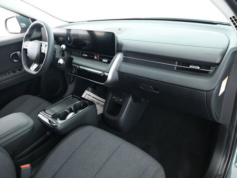 Used 2025 Hyundai Ioniq 5 SE image 22