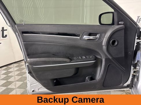 Used 2023 Chrysler 300 S image 9