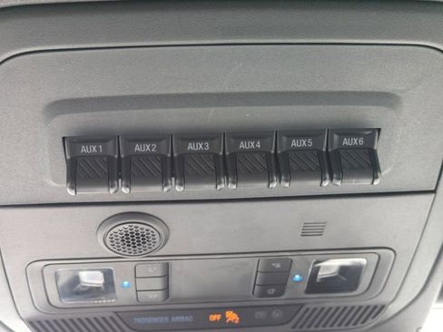 Used 2023 Ford Bronco Black Diamond image 27