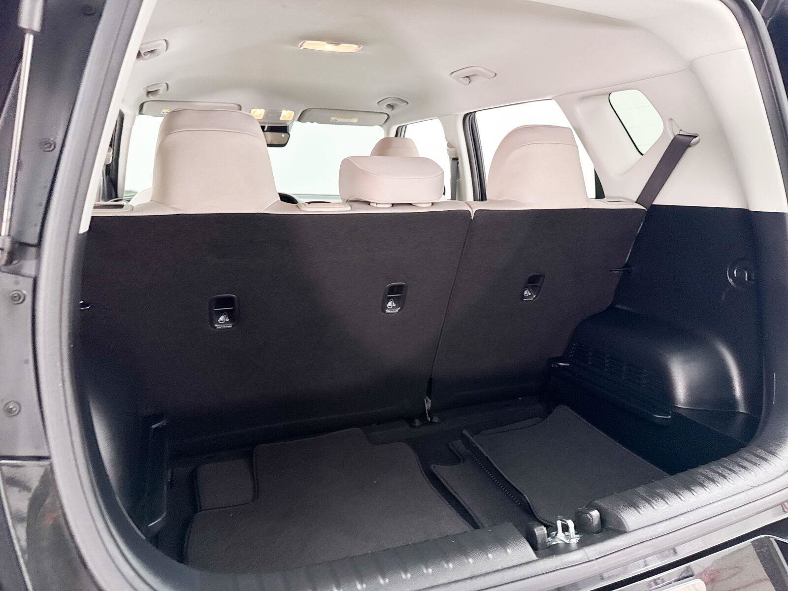 Used 2025 Kia Soul LX w/ LX Technology Package FWD image 30