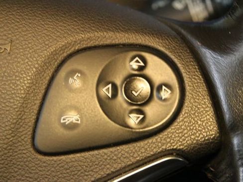 Used 2015 Chevrolet Impala LT FWD image 20