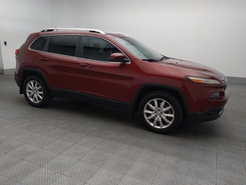 Used 2015 Jeep Cherokee Limited w/ Luxury Group image 11