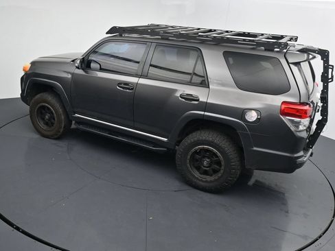 Used 2010 Toyota 4Runner SR5 AWD/4WD image 13