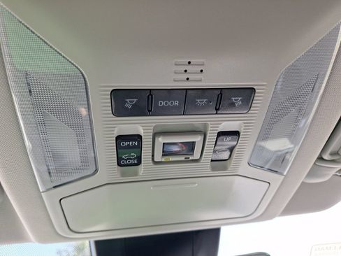 Used 2025 Toyota RAV4 XLE w/ Convenience Package AWD/4WD image 28