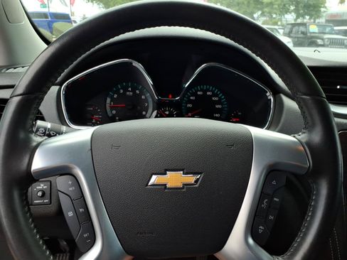Used 2016 Chevrolet Traverse LT AWD/4WD image 19