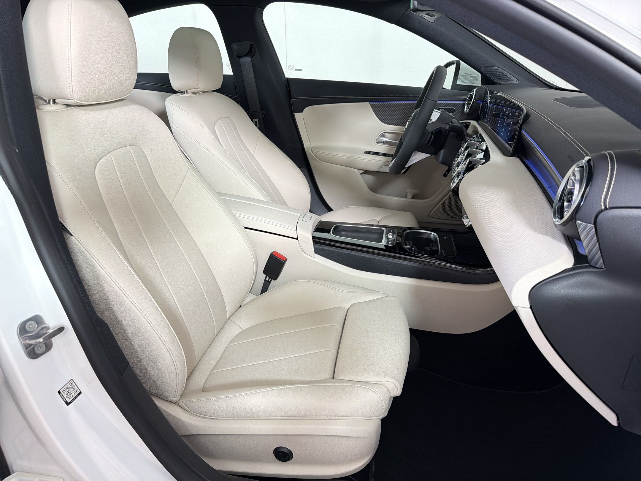 Certified 2026 Mercedes-Benz CLA 250 4MATIC image 30