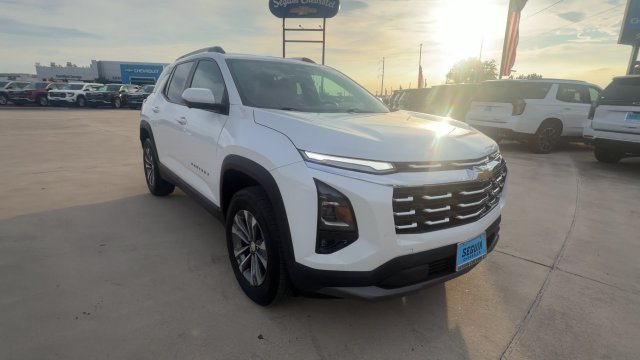 Certified 2025 Chevrolet Equinox LT w/ Convenience Package II FWD image 2
