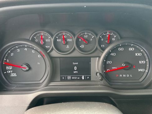 Used 2024 Chevrolet Silverado 1500 Custom Trail Boss w/ LPO, Dark Essentials Package AWD/4WD image 26