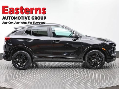 Used 2024 Buick Encore GX Sport Touring FWD image 4