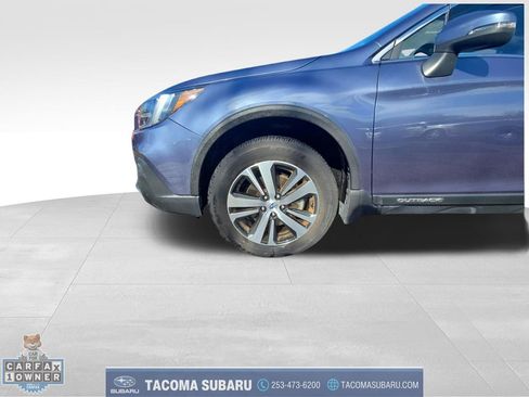 Used 2018 Subaru Outback 3.6R Limited image 9