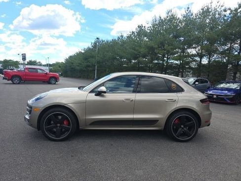 Used 2016 Porsche Macan Turbo AWD/4WD image 3