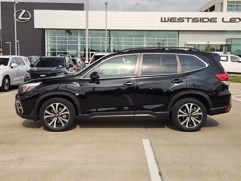 Used 2019 Subaru Forester Limited image 4