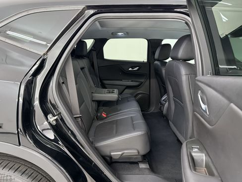 Used 2022 Chevrolet Blazer LT w/ Sound & Technology Package FWD image 30