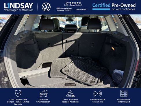 Certified 2022 Volkswagen Taos SEL w/ Panoramic Sunroof Package image 12