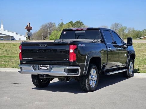 Used 2022 Chevrolet Silverado 2500 LTZ w/ LTZ Premium Texas Edition AWD/4WD image 7