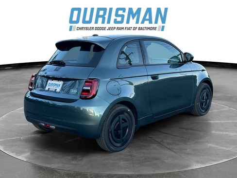 New 2025 FIAT 500 e image 6