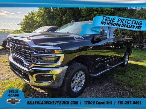 Used 2026 RAM 2500 Big Horn AWD/4WD image 1